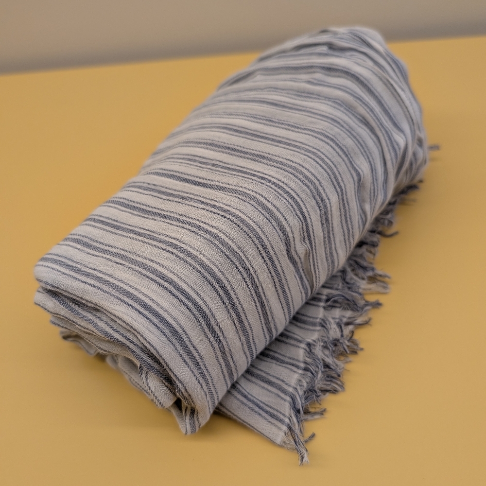 Lightweight Scarf